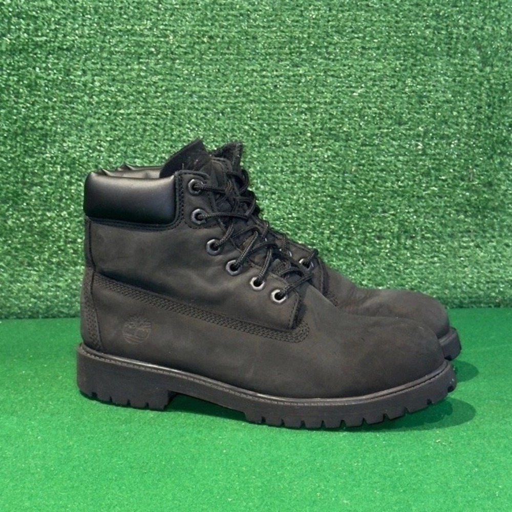 Timberland Black Suede 6 inch Boots Boys Kids Size 6Y